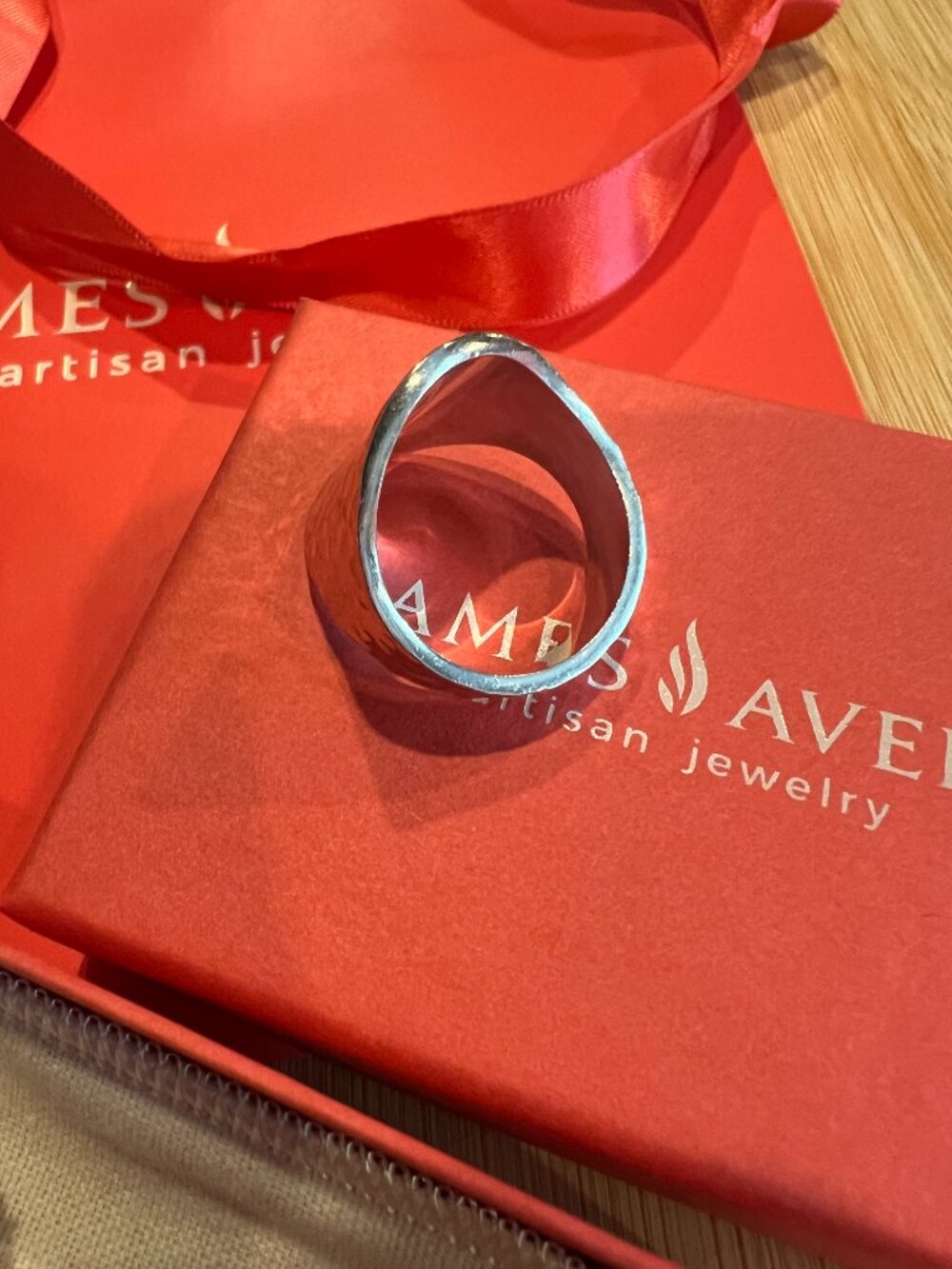 Retired James Avery Hammered Sterling Silver Statement Ring Size 9 - Picture 3 of 5